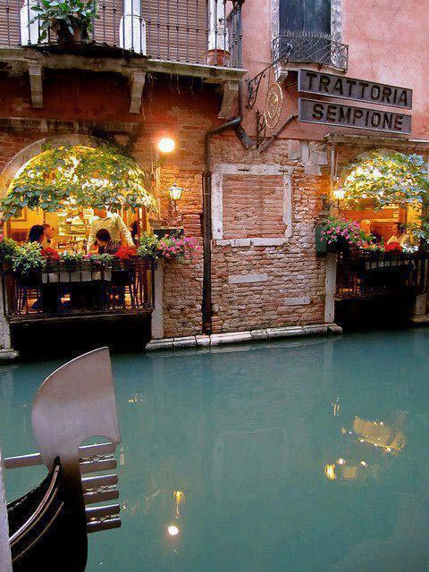 Ειδυλλιακό cafe στα κανάλια της Βενετίας! - Φωτογραφία 2