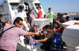 Το όνειρο ναυάγησε στην Ιεράπετρα για 139 μετανάστες - Φωτογραφία 1