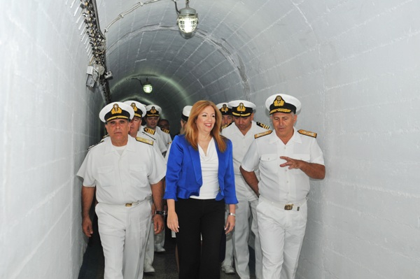 Επίσκεψη ΑΝΥΕΘΑ Φώφης Γεννηματά στο Κέντρο Επιχειρήσεων του Αρχηγείου Στόλου (ΑΣ/ΚΕΠΙΧ) - Φωτογραφία 3