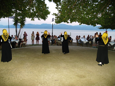 Πραγματοποιήθηκε η μουσικοχορευτική εκδήλωση του Παραδοσιακού Καλλιτεχνικού Εργαστηρίου Αγρινίου στο πλαίσιο της φιλοξενίας της αντιπροσωπείας από την Ιερά Μητρόπολη της Ατλάντα των ΗΠΑ - Φωτογραφία 6