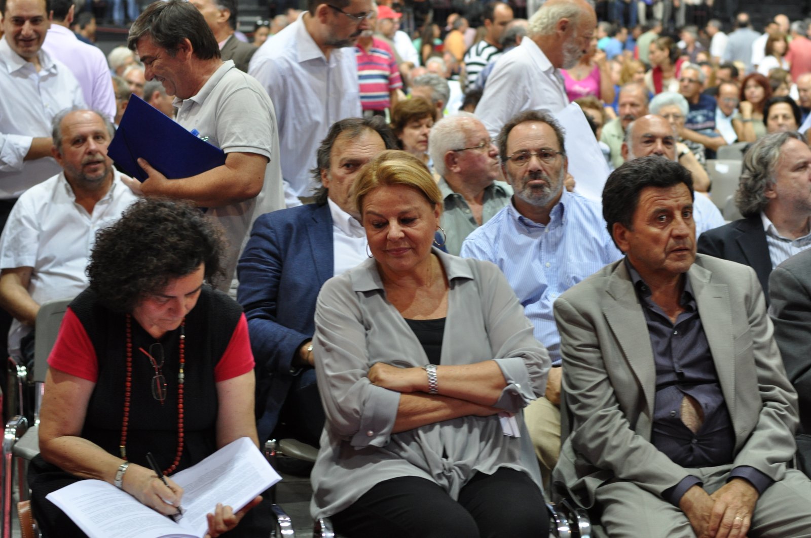 Ολόκληρη η εισηγητική ομιλία του Αλέξη Τσίπρα στο συνέδριο του ΣΥΡΙΖΑ και ΦΩΤΟ...!!! - Φωτογραφία 9