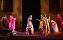 Πάτρα: Δείτε φωτό από την χθεσινή παράσταση της Ελένης με την Πέμυ Ζούνη στο Aρχαίο Ωδείο - Φωτογραφία 6