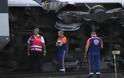 Συγκλονιστικές εικόνες αναμεταδίδουν τα διεθνή μέσα από το τραγικό ατύχημα με τρένο σε προάστιο του Παρισίου - Φωτογραφία 14