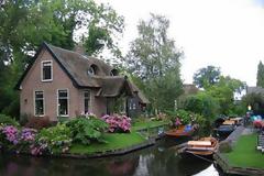 Giethoorn: Η «Βενετία» της Ολλανδίας