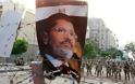 Φάκελο για τον Μόρσι και για άλλα 8 στελέχη της Μουσουλμανικής Αδελφότητας ετοιμάζει η εισαγγελία της Αιγύπτου