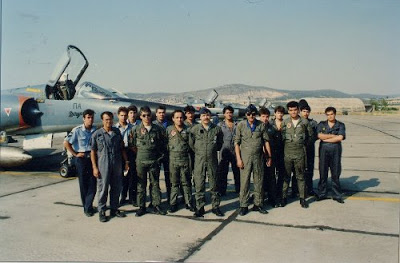 Όταν ο Τάλως έφτασε στη Κρήτη! Σαν σήμερα το 1989 η 334ΜΠΚ προσγειώθηκε στο Ηράκλειο - Φωτογραφία 2