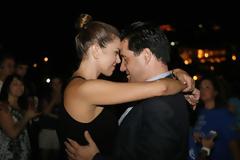 H αρχιμουσικός Ευγενία Μανωλίδου διευθύνει και ο υπουργός-σύζυγος Αδωνις Γεωργιάδης την αποθεώνει - Δείτε φωτο