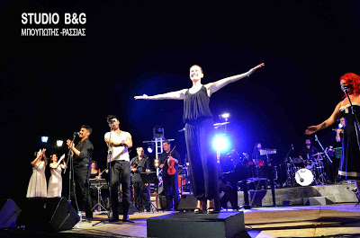 Συναυλία της Ευγενίας Μανωλίδου στο Ναύπλιο - Φωτογραφία 11