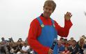 ΝΤΥΘΗΚΕ... Super Mario Ο ΦΕΤΕΛ! (ΒΙΝΤΕΟ & PHOTOS)