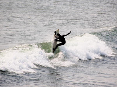 Surfing στα τεράστια κύματα μιας… λίμνης! - Φωτογραφία 3