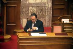 Παραπέμπεται ο Παπακωνσταντίνου.Για πρώτη φορά έπειτα από 24 χρόνια,θα συσταθεί Δικαστήριο για πολιτικό πρόσωπο