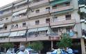 ΠΡΙΝ ΛΙΓΟ: Πρέβεζα: Πτώση άνδρα από μπαλκόνι πολυκατοικίας [Video] - Φωτογραφία 2
