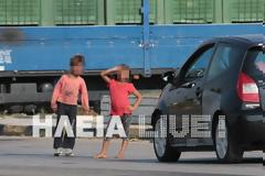 Πύργος: Tο νέο απίστευτο κόλπο των ανήλικων ΡΟΜΑ στα φανάρια