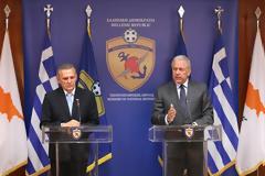 Δηλώσεις μετά τη συνάντηση ΥΕΘΑ Δημήτρη Αβραμόπουλου και ΥΠΑΜ Κύπρου Φώτη Φωτίου στο Υπουργείο Εθνικής Άμυνας