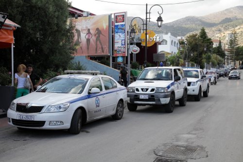 Φωτογραφίες από το σημείο που μαχαιρώθηκε ο 20χρονος στη Κρήτη - - Φωτογραφία 5