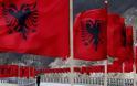 Υπογραφές για την δημιουργία της «Φυσικής Αλβανίας» συλλέγει Αλβανός φιλόσοφος