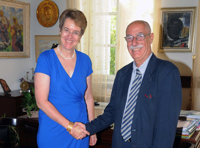 Πάτρα: Η Πρέσβης της Αυστρίας μαζί με τον Πρόξενο στo Δημαρχείο - Φωτογραφία 2