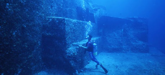 Yonaguni | Η γιγάντια λίθινη κατασκευή στο βυθό της Ιαπωνίας - Φωτογραφία 4