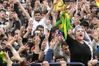 Ο Νταβούτογλου δεν αναγνωρίζει ότι είναι έθνος οι Κούρδοι - Φωτογραφία 1