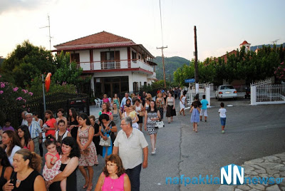 Σε κατανυκτική ατμόσφαιρα η Λιτάνευση της Ιερής Εικόνας της Αγίας Παρασκευής στο Τρίκορφο Ναυπακτίας… - Φωτογραφία 9