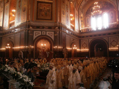 Ἡ Ὀρθοδοξία ἑνωμένη μπροστά στόν Σταυρό τοῦ Ἁγίου Ἀποστόλου Ἀνδρέου στόν Ναό τοῦ Σωτῆρος στήν Μόσχα - Φωτογραφία 6