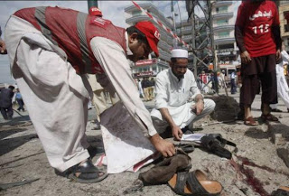 Πακιστάν: 25 νεκροί από εκρήξεις - Φωτογραφία 1