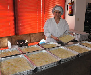 Παραδοσιακές πίτες από τον Συνεταιρισμό Γυναικών Ναυπάκτου - Φωτογραφία 1