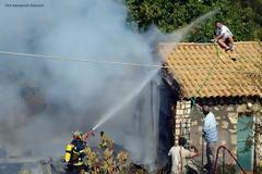 Φωτιά σε σπίτι στη Βαυκερή Λευκάδας [Video & Photos]