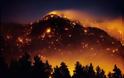 Δείτε το συγκλονιστικό βίντεο από τη μεγάλη φωτιά στη Ρόδο – Κάηκαν
30.000 στρέμματα δάσους