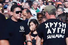Το πολιτικό σύστημα προσφέρει στην Χρυσή Αυγή το σχοινί που θα το κρεμάσει...!!!