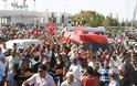 Τυνησία: Αρνείται να παραιτηθεί η κυβέρνηση