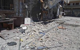 Βομβαρδίστηκε τζαμί στη Συρία - Φωτογραφία 1