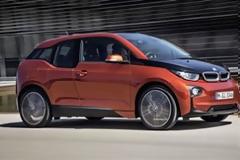 Παρουσιάστηκε η νέα BMW i3