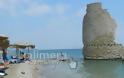 Η πανέμορφη παραλία του Αγίου Ανδρέα στην Κυνουρία με τον ανεμόμυλο μέσα στη θάλασσα! [video]