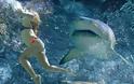 ΣΟΚ: Την κατασπάραξε καρχαρίας λίγο πριν βγει από την θάλασσα