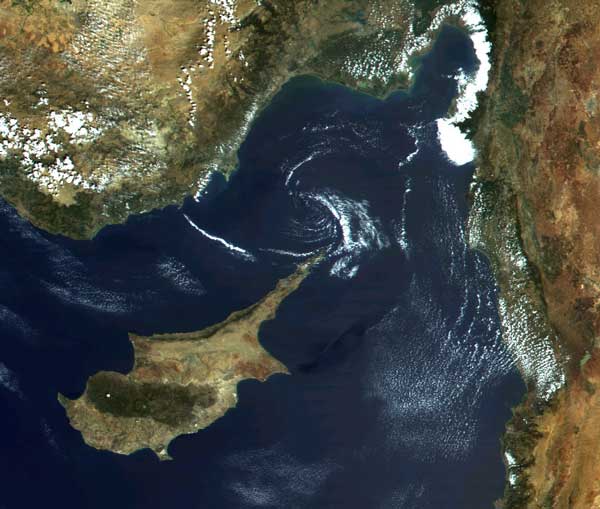 Κύπρος-Ελλάδα: στο τραπέζι του Προκρούστη των στρατηγικών παιγνίων - Φωτογραφία 1
