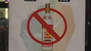 ΗΠΑ: «Όχι» των γκέι μπαρ στη ρωσική βότκα - Φωτογραφία 1