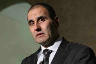 Σε δίκη για τηλεφωνικές υποκλοπές ο πρώην ΥΠΕΣ της Βουλγαρίας - Φωτογραφία 1