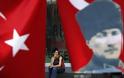 Η Τουρκία οδηγείται με ταχύτητα στη δικτατορία