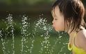 Καθαρό νερό για ψηλά παιδιά