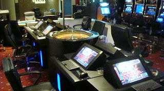 Εντοπίστηκε μίνι-καζίνο στο Περιστέρι - Φωτογραφία 1
