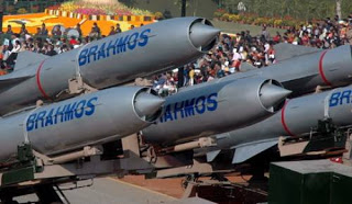 Οι ένοπλες δυνάμεις της Ινδίας παρήγγειλαν πυραύλους brahmos για 4 δις δολλάρια - Φωτογραφία 1