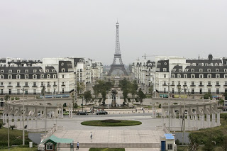 Η Κίνα έφτιαξε το δικό της Παρίσι! Δείτε πως είναι τώρα [photos] - Φωτογραφία 1