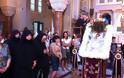 Πάτρα: Πλήθος κόσμου στην αγρυπνία για την επιστροφή του Σταυρού του Mαρτυρίου του Αγίου Ανδρέα - Δείτε φωτο - Φωτογραφία 6