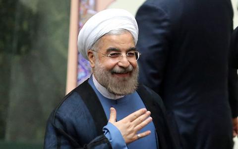 ΡΟΧΑΝΙ Ορκίστηκε ο νέος πρόεδρος του Ιράν - Φωτογραφία 1