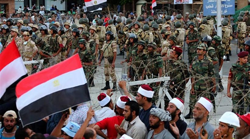 Αίγυπτος: συνάντηση αράβων και δυτικών απεσταλμένων με τον έγκλειστο ηγέτη της Μουσουλμανικής Αδελφότητας - Φωτογραφία 1