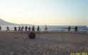 Όταν μέλη της Χρυσής Aυγής παίζουν... τους Σπαρτιάτες στην παραλία - Δείτε φωτο - Φωτογραφία 3