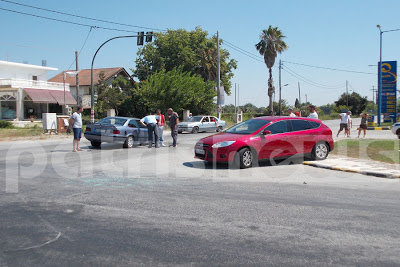 Ηλεία: Σύγκρουση οχημάτων με τραυματισμό στη διασταύρωση της Aνδραβίδας - Φωτογραφία 2