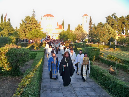 ΜΕ ΛΑΜΠΡΟΤΗΤΑ ΕΟΡΤΑΣΘΗΚΕ Η ΜΕΤΑΜΟΡΦΩΣΗ ΤΟΥ ΣΩΤΗΡΟΣ ΣΤΗΝ 1Η ΣΤΡΑΤΙΑ (Φωτορεπορτάζ) - Φωτογραφία 2