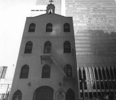 Η ιστορία της εκκλησίας του Αγίου Νικολάου στους Δίδυμους Πύργους που χτίζεται ξανά και θα επισκεφθεί ο Σαμαράς - Φωτογραφία 2